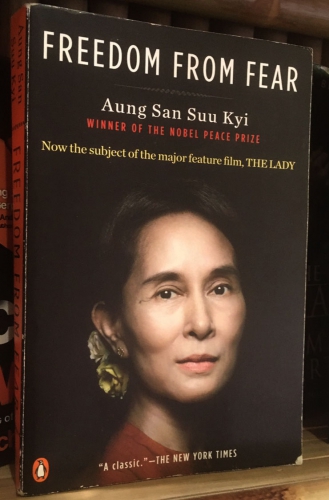 Freedom from fear and other writings by Aung San Suu Kyi