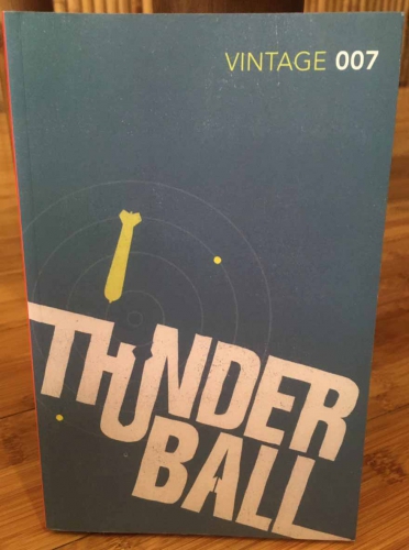 007 Thnderball by Ian Fleming